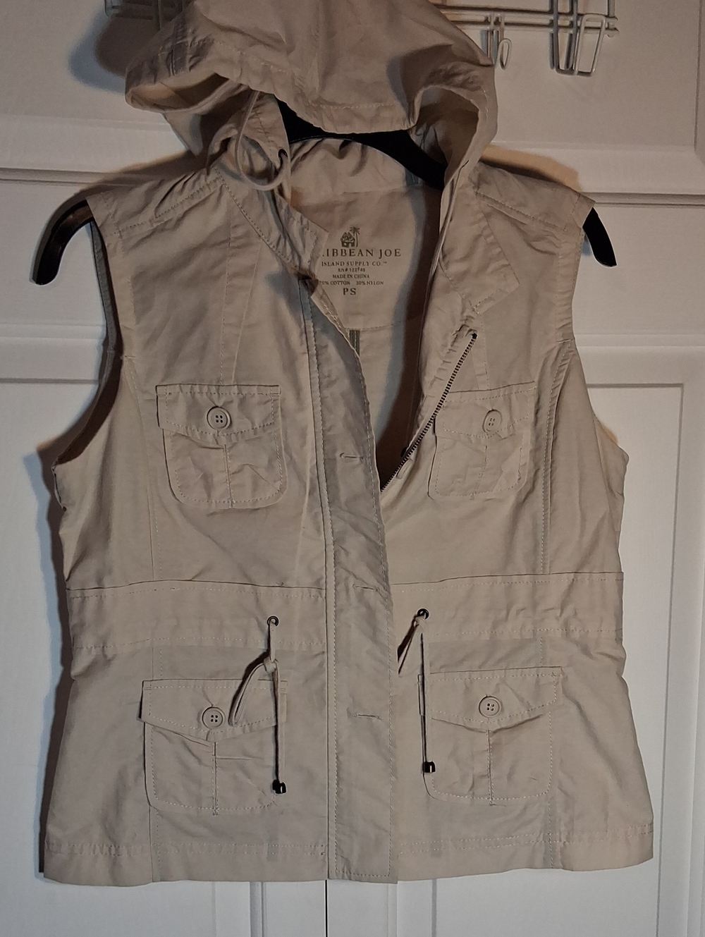 Caribbean Joe Hooded Sleeveless Utility Vest in Beige